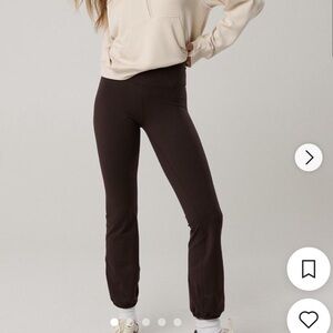 Aerie The Hugger bubble hem leggings